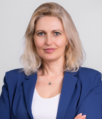 Dott.ssa Antonina Santalova - Preside dei César Ritz Colleges